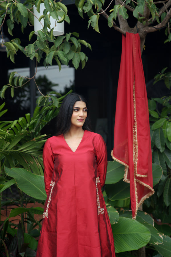 Laal Pocket Set